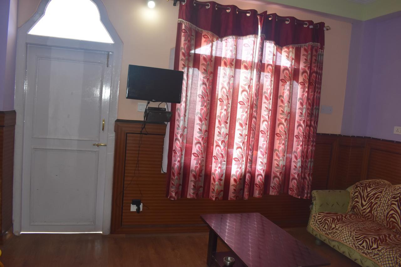 Hotel Snow Flake Rāmpur Kültér fotó