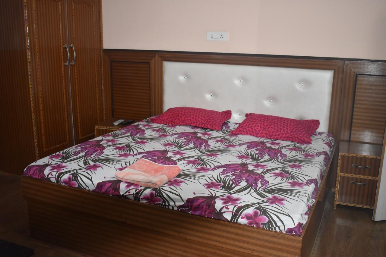 Hotel Snow Flake Rāmpur Kültér fotó