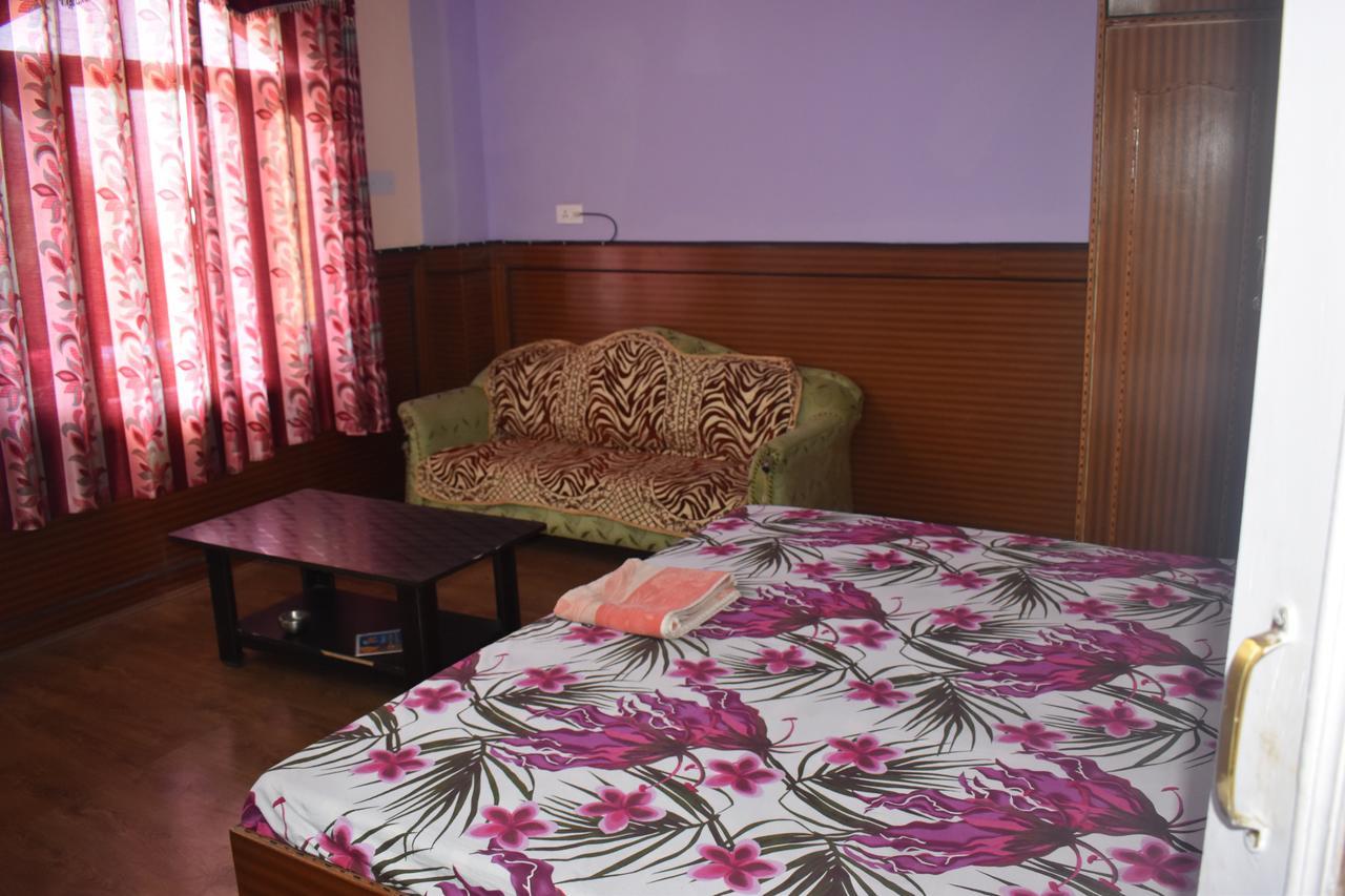 Hotel Snow Flake Rāmpur Kültér fotó